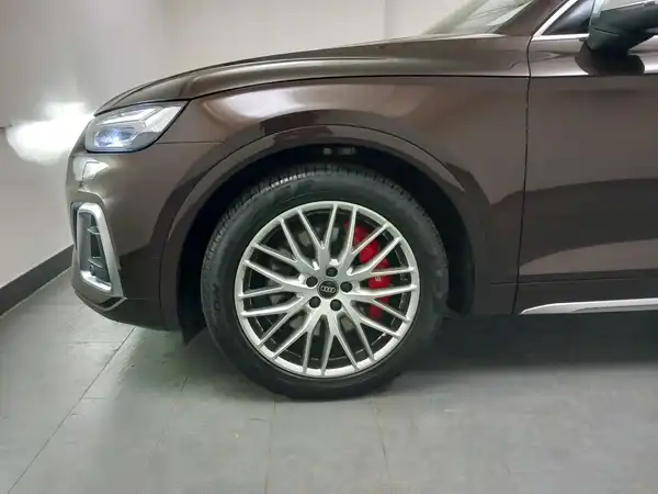 AUDI SQ5 (22/23)