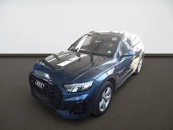 AUDI Q5 (1/8)