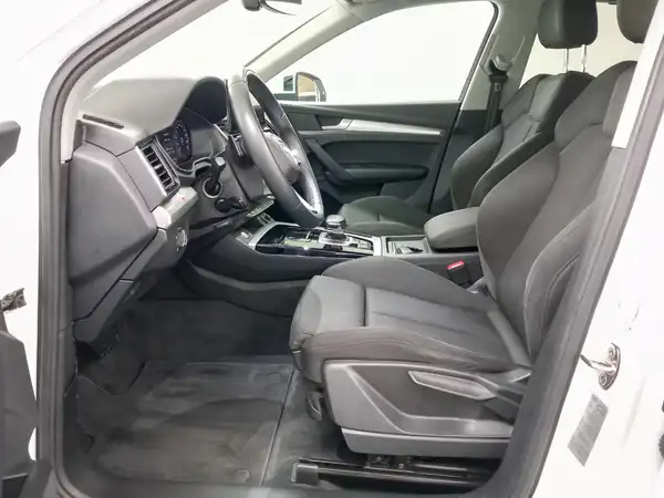 AUDI Q5 (9/21)