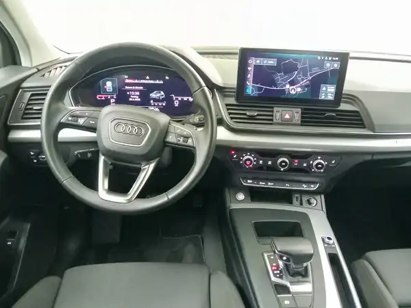 AUDI Q5 (12/20)