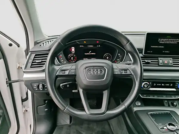 AUDI Q5 (11/17)
