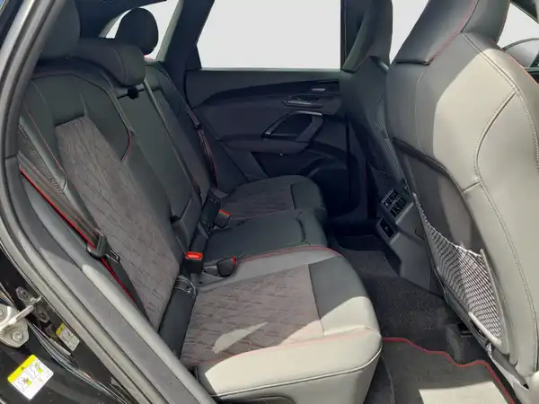 AUDI Q5 (15/16)