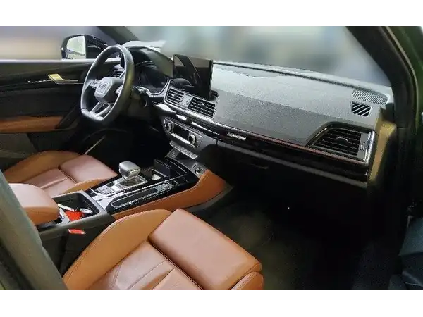 AUDI Q5 (4/4)
