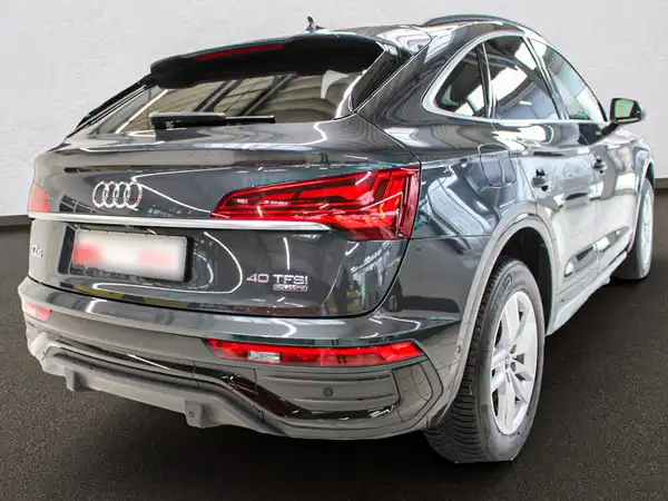 AUDI Q5 (5/18)