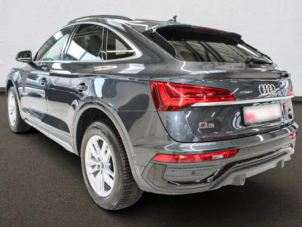 AUDI Q5 (7/18)