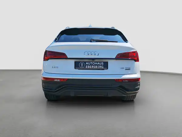 AUDI Q5 (6/16)