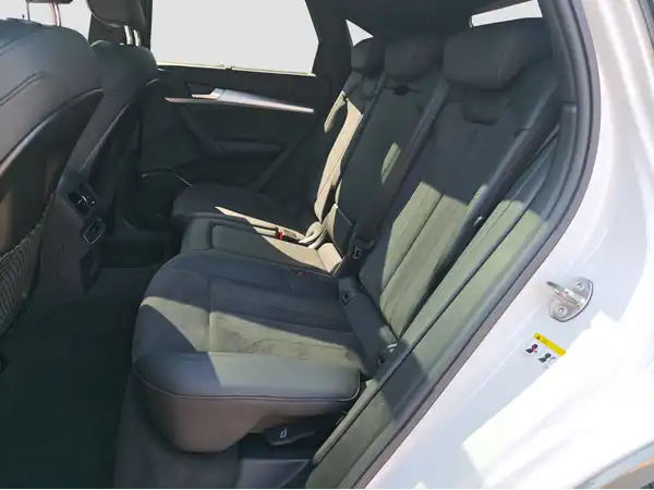 AUDI Q5 (9/16)