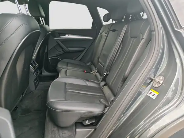 AUDI Q5 (9/16)