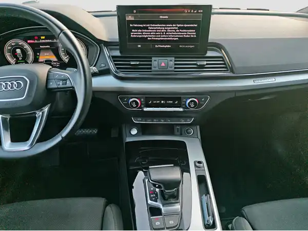 AUDI Q5 (11/12)
