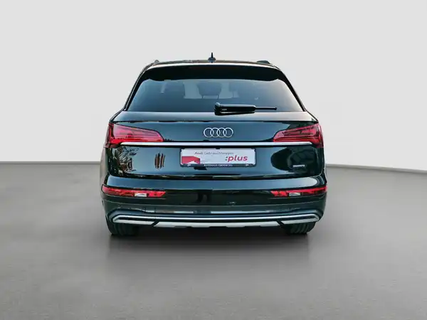 AUDI Q5 (5/12)