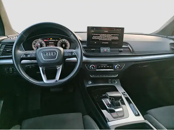 AUDI Q5 (9/12)