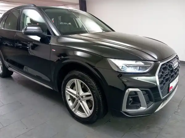 AUDI Q5 (18/23)