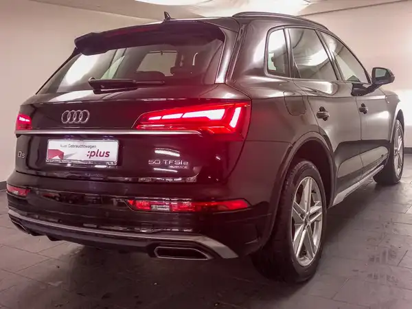 AUDI Q5 (7/23)