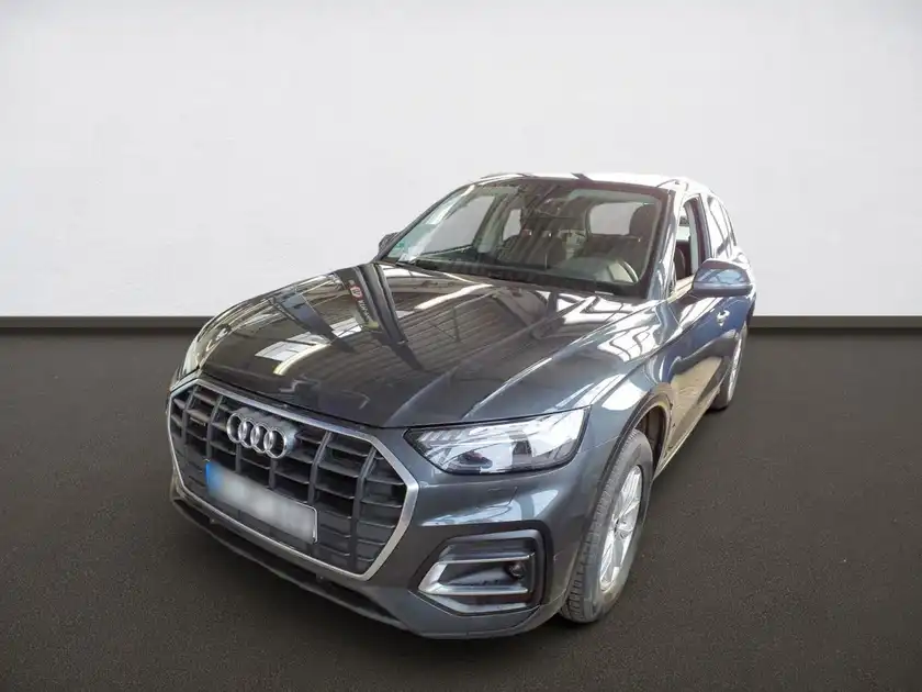 AUDI Q5 (1/10)