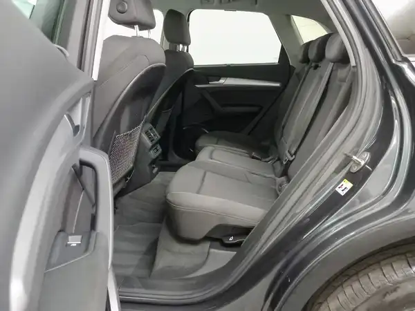 AUDI Q5 (12/22)