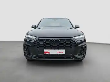 AUDI Q5 (1/15)