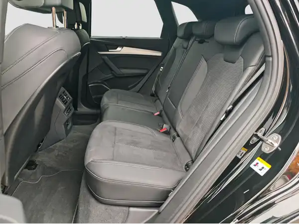 AUDI Q5 (8/15)
