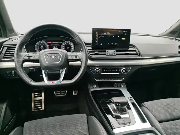 AUDI Q5 (9/15)