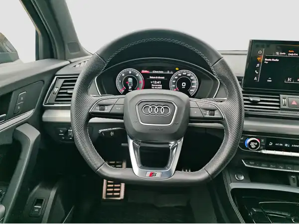 AUDI Q5 (10/15)