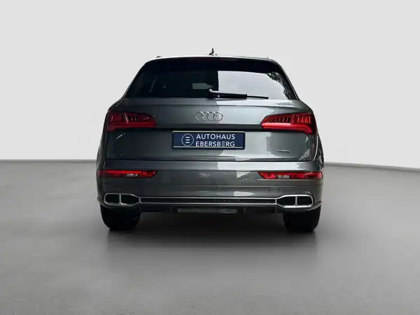 AUDI Q5 (6/16)
