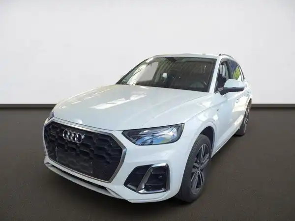 AUDI Q5 (1/8)
