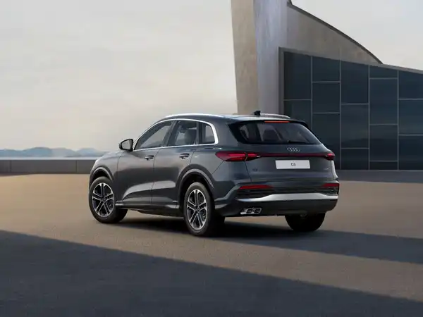 Audi Q5 SUV TDI (2/3)