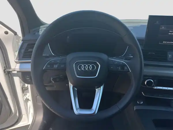 AUDI Q5 (11/17)