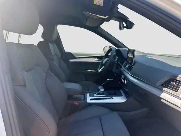 AUDI Q5 (15/17)