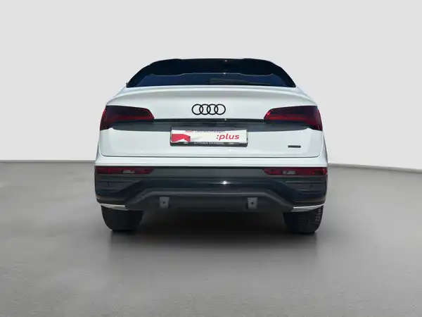 AUDI Q5 (6/17)