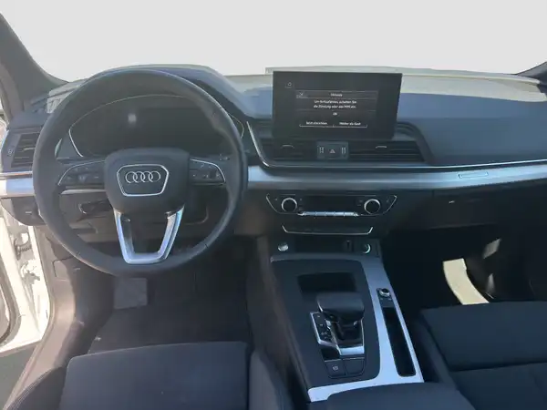 AUDI Q5 (10/17)