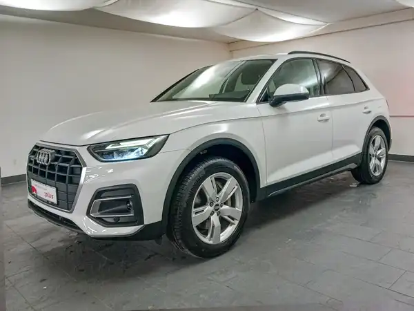 AUDI Q5 (1/22)