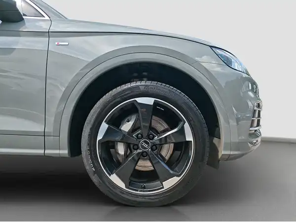 AUDI Q5 (15/15)