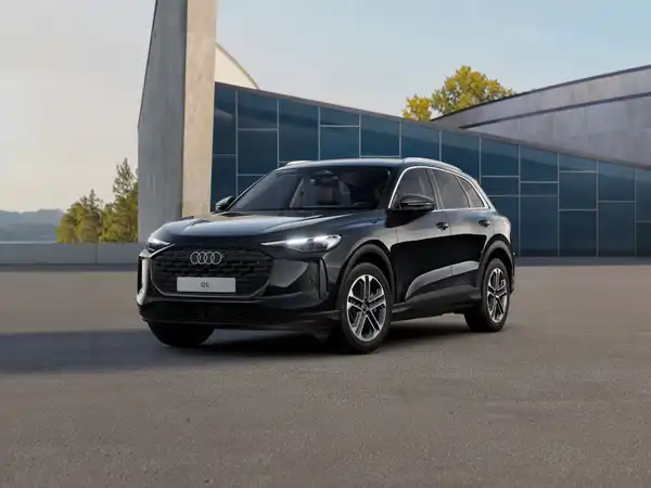 Audi Q5 SUV TDI (1/3)