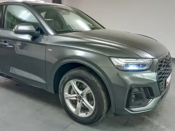 AUDI Q5 (17/20)