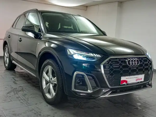 AUDI Q5 (4/21)