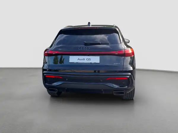 AUDI Q5 (6/17)