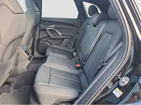 AUDI Q5 (9/17)