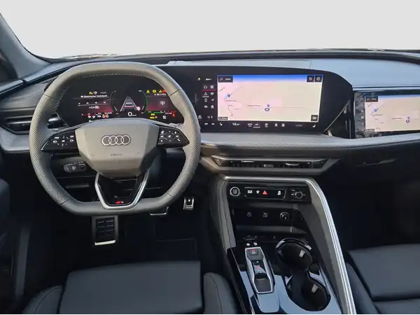 AUDI Q5 (10/17)