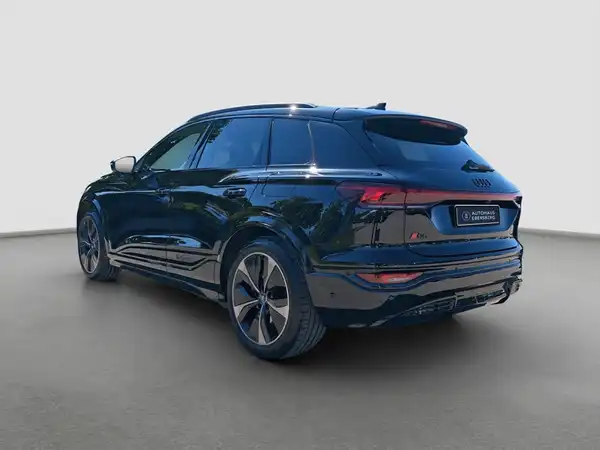 AUDI Q6 E-TRON (7/17)