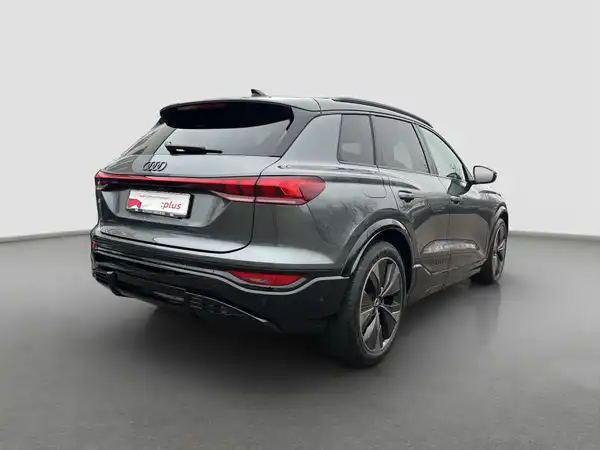 AUDI Q6 E-TRON (4/16)