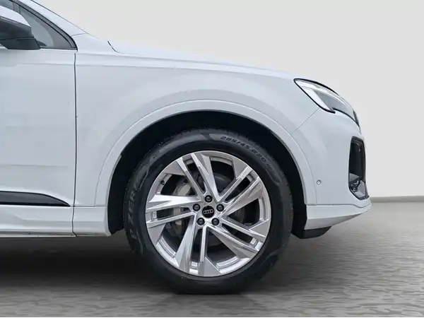 AUDI Q7 (17/17)