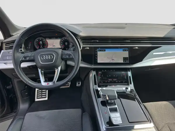 AUDI Q7 (10/16)