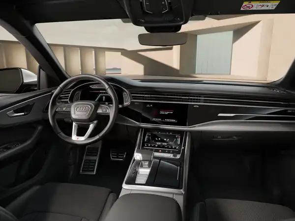 Audi SQ8 SUV (3/3)