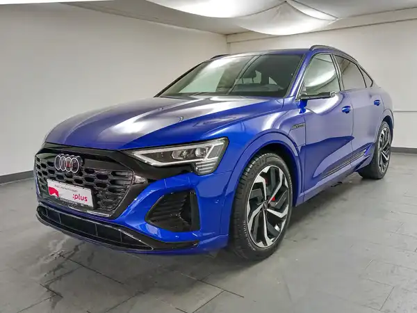 AUDI Q8 SPORTBACK E-TRON (1/21)