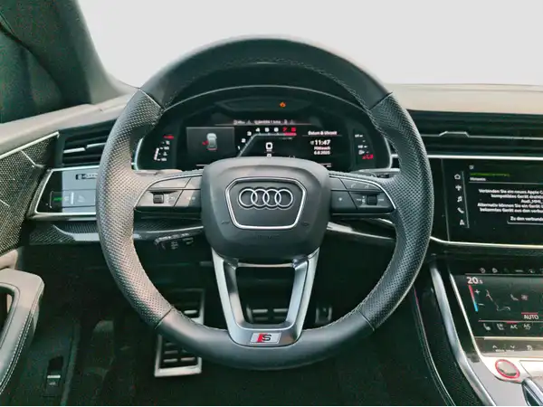 AUDI SQ8 (11/16)