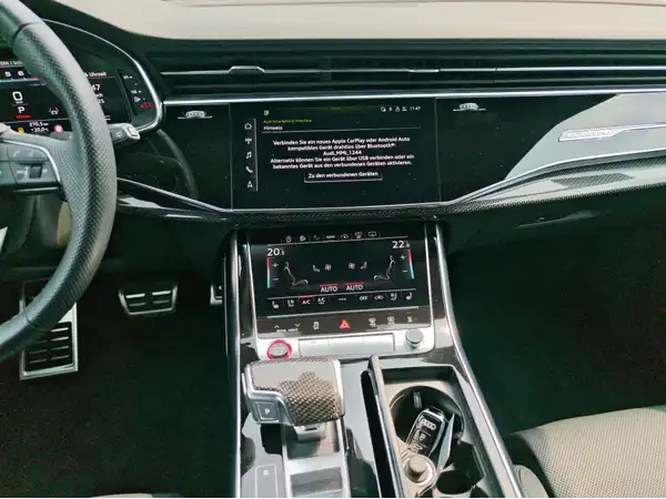AUDI SQ8 (12/16)
