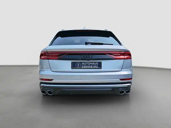 AUDI SQ8 (6/16)