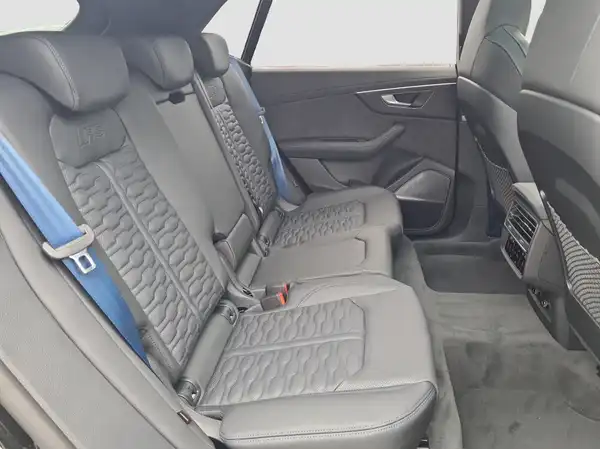 AUDI RS Q8 (16/17)