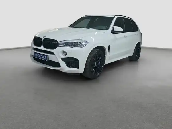 BMW X5 (1/16)