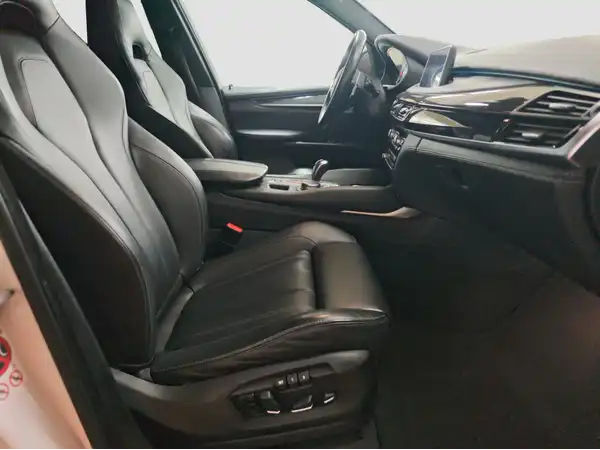 BMW X5 (14/16)